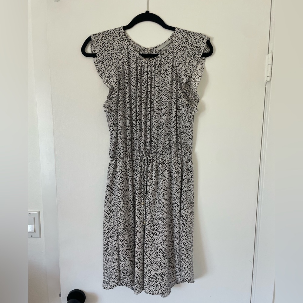 Leopard print tie waist dress
